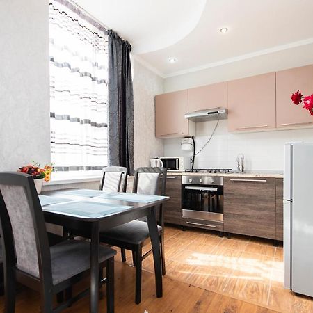 Comfortable Apartment In The Golden Square. Almaty Exterior photo