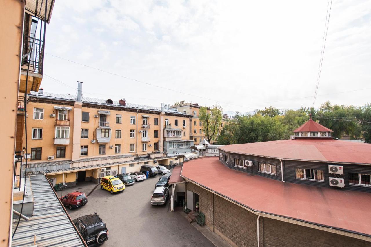 Comfortable Apartment In The Golden Square. Almaty Exterior photo